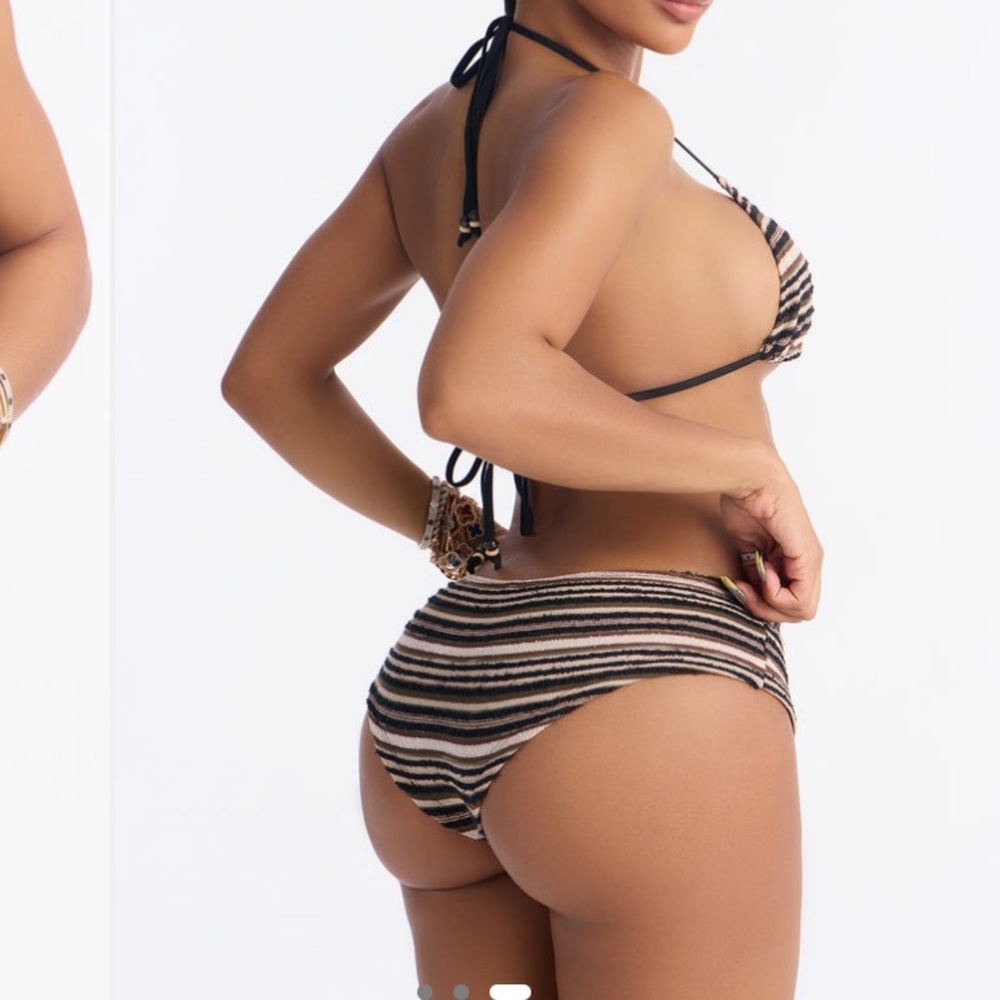 Striped Bikini Set - Picture 3 of 3